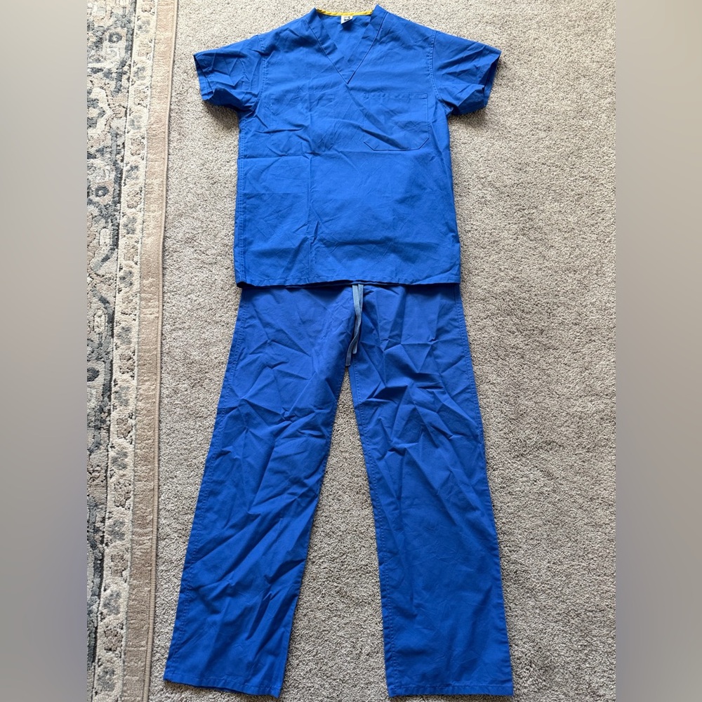 Medline scrubs